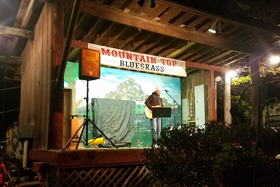 Bluegrass band on stage